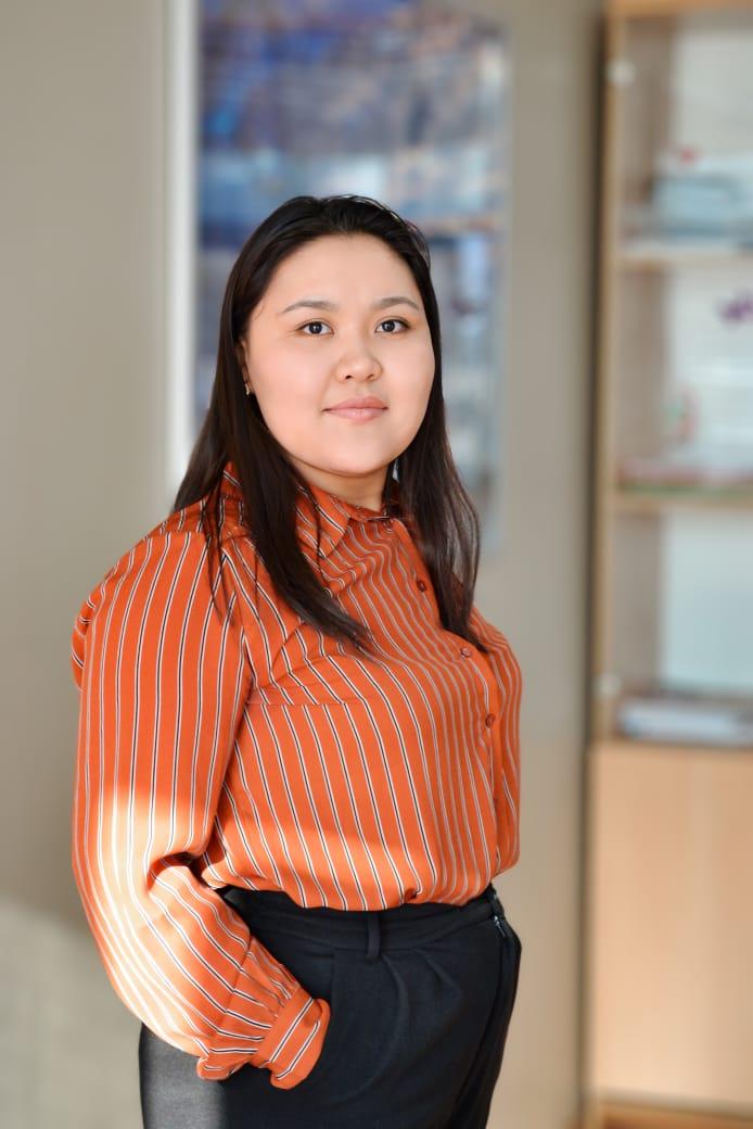 Айнагуль Олжабаевна